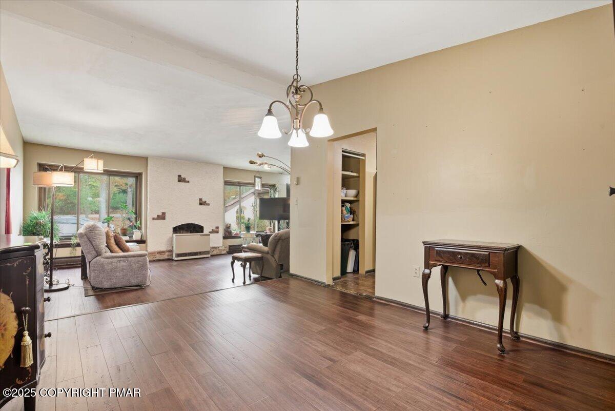 1152 Great Oak Drive