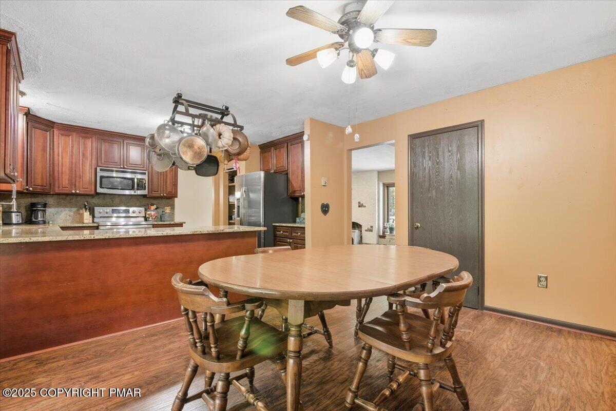 1152 Great Oak Drive