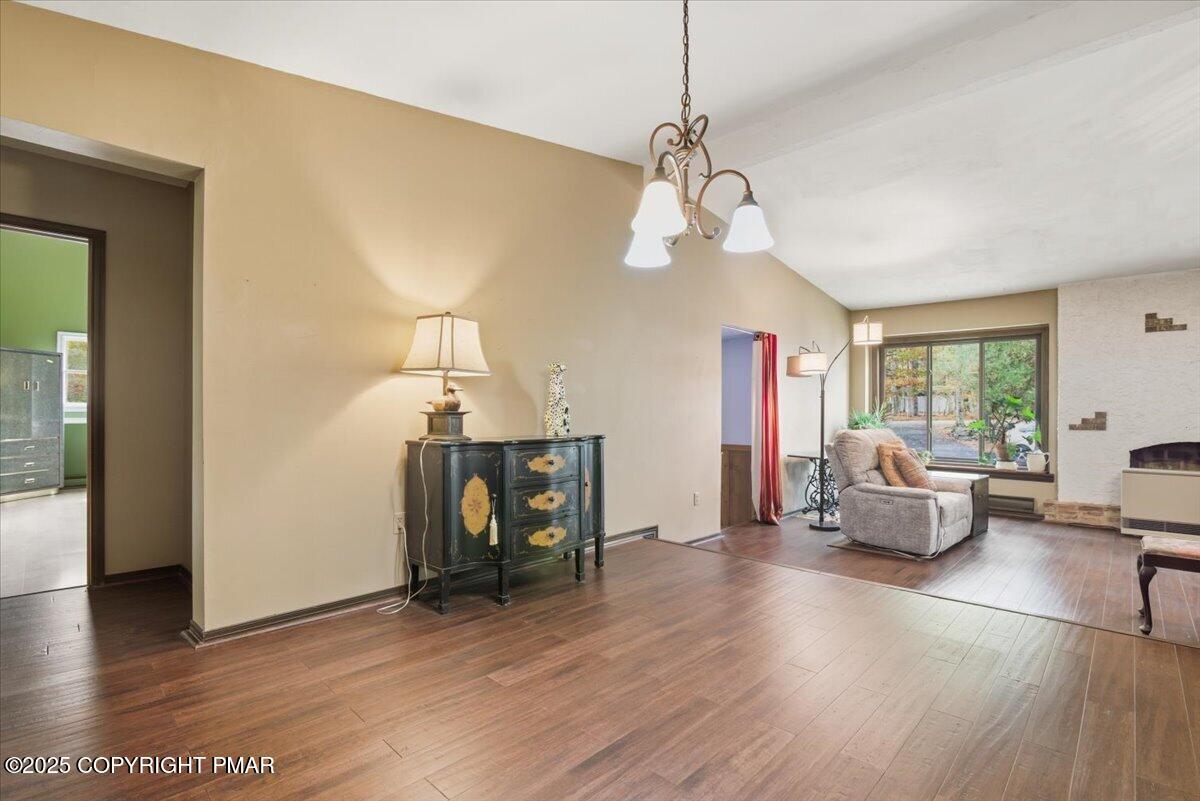 1152 Great Oak Drive