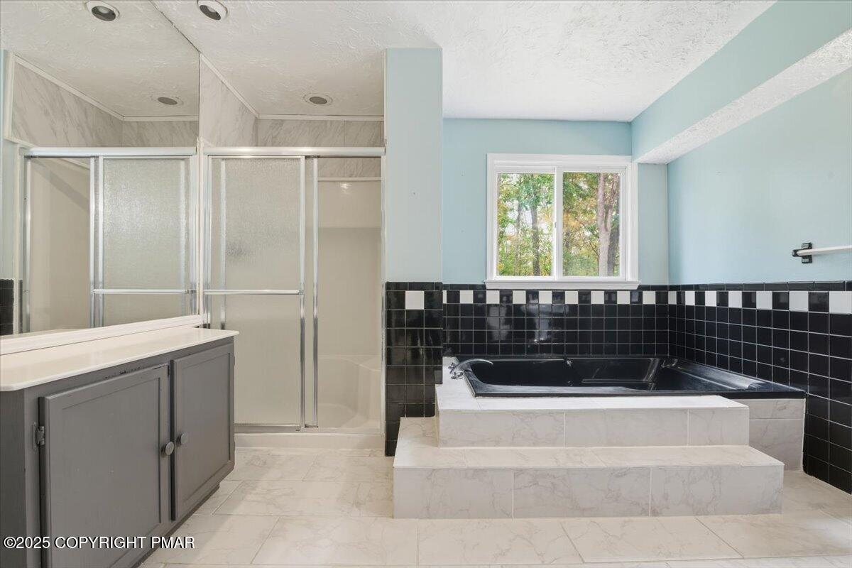 1152 Great Oak Drive