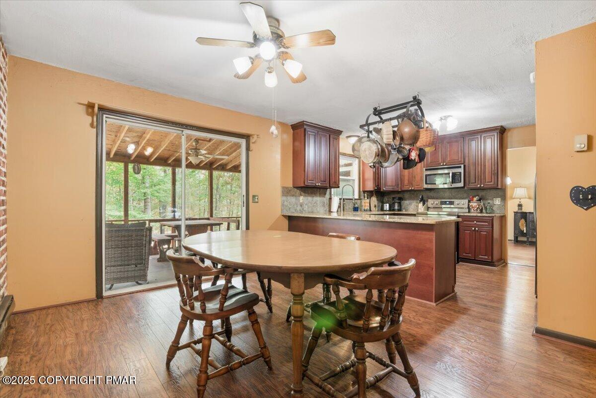 1152 Great Oak Drive