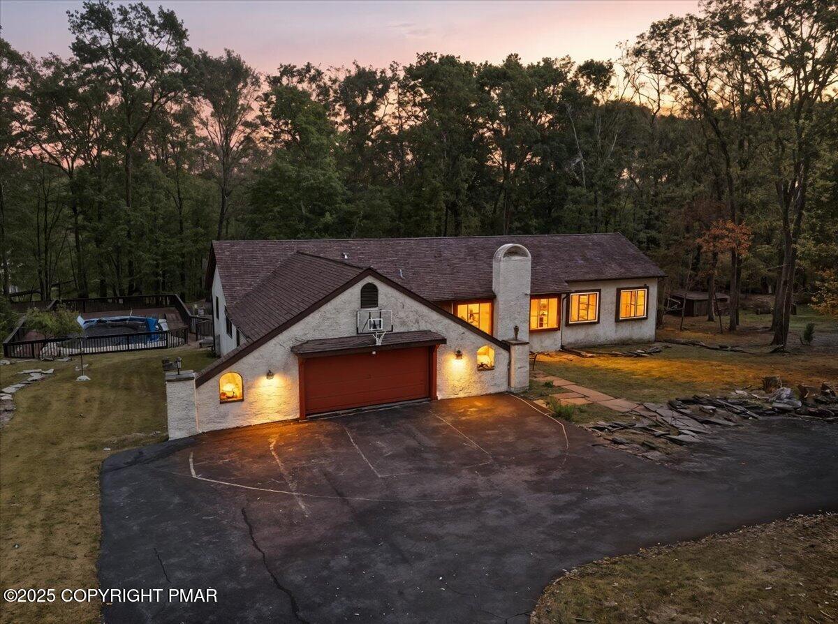 1152 Great Oak Drive