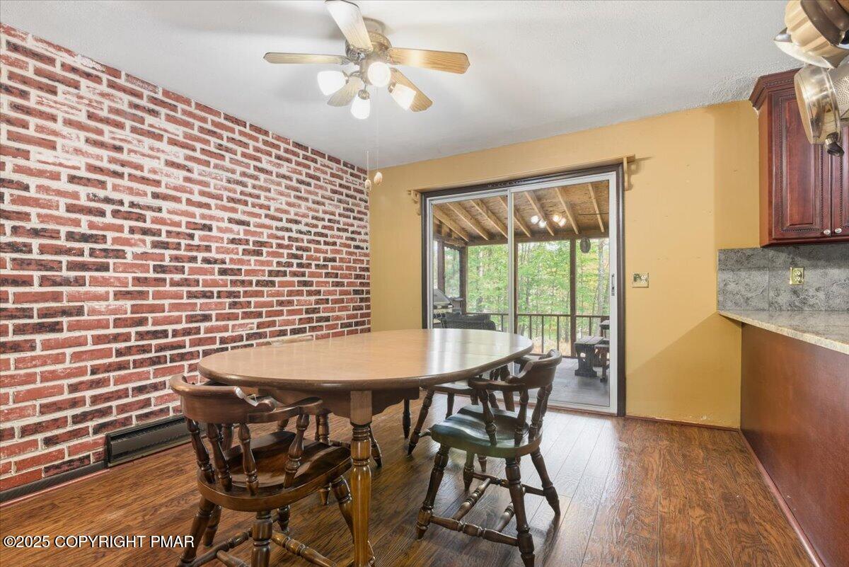 1152 Great Oak Drive