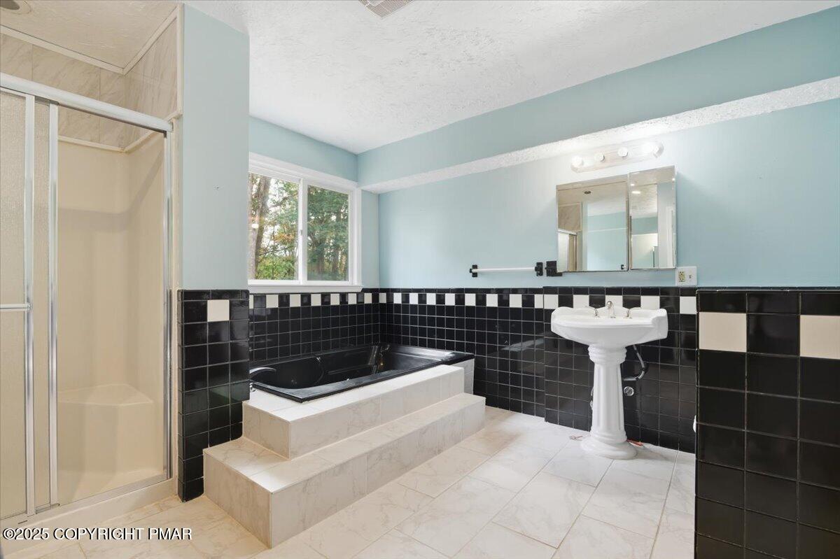 1152 Great Oak Drive