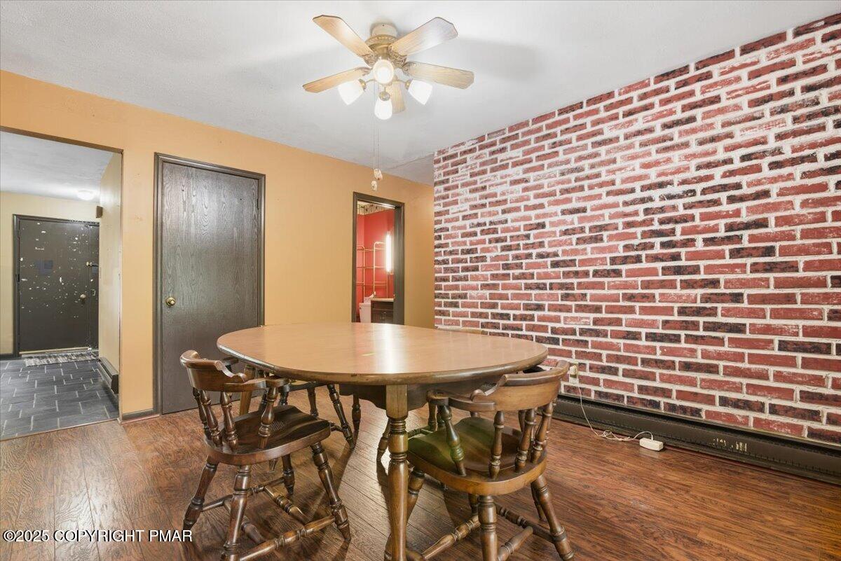 1152 Great Oak Drive