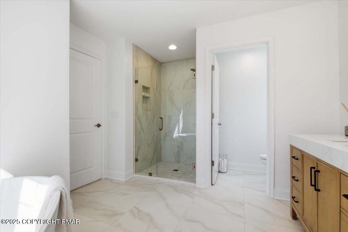 109 Forest Lake Drive