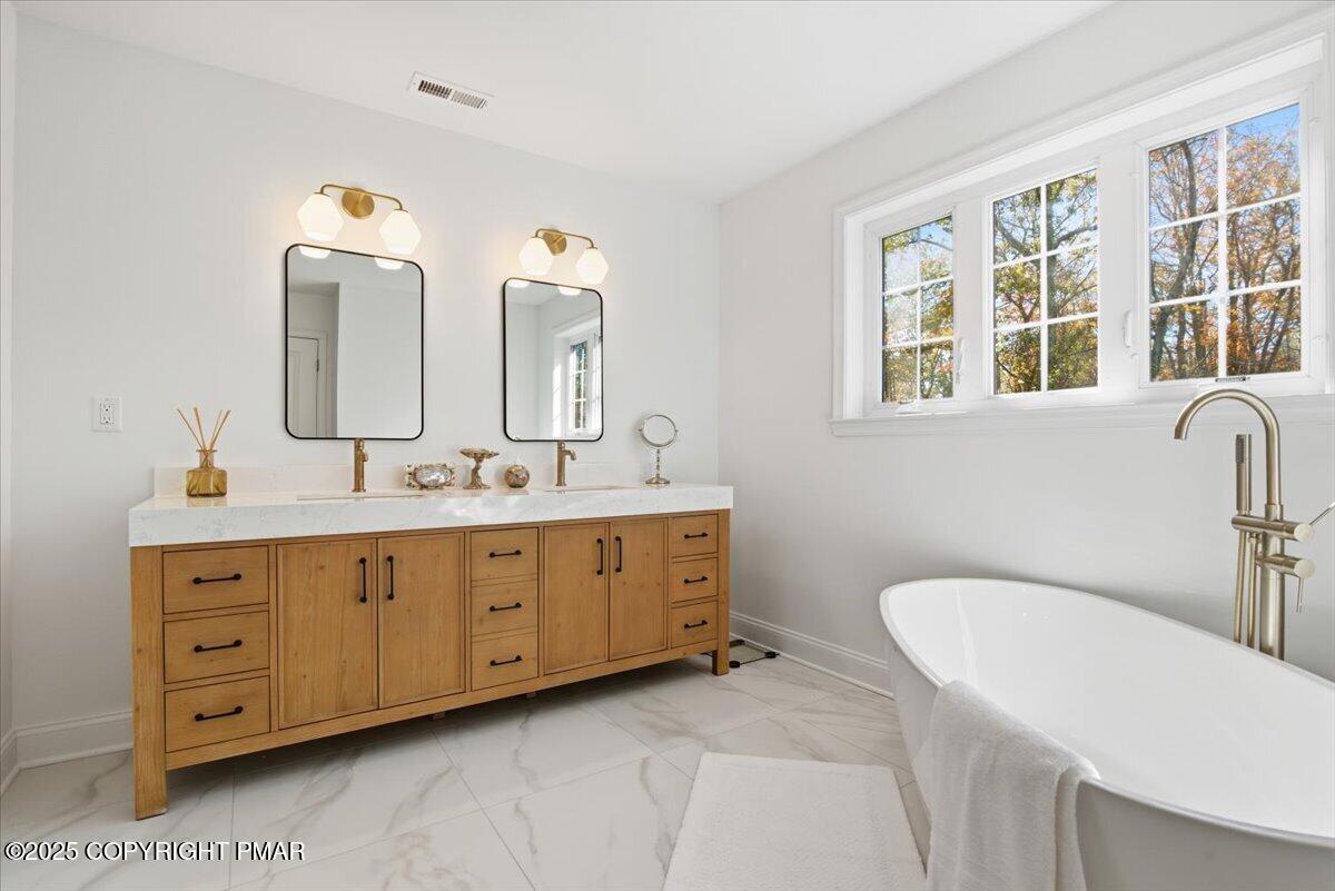 109 Forest Lake Drive