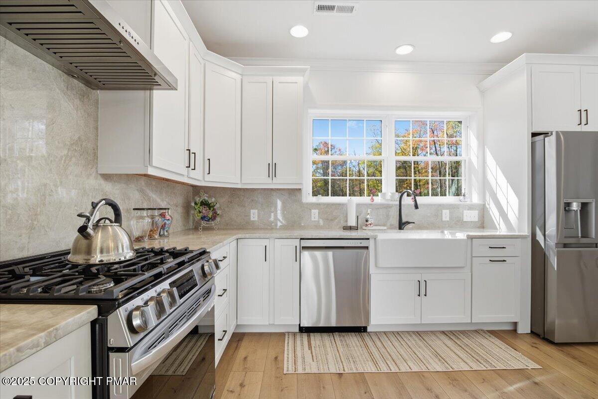 109 Forest Lake Drive