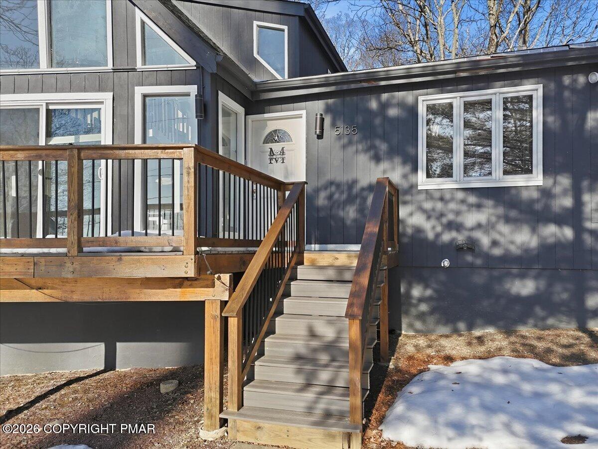 5135 Woodbridge Drive E