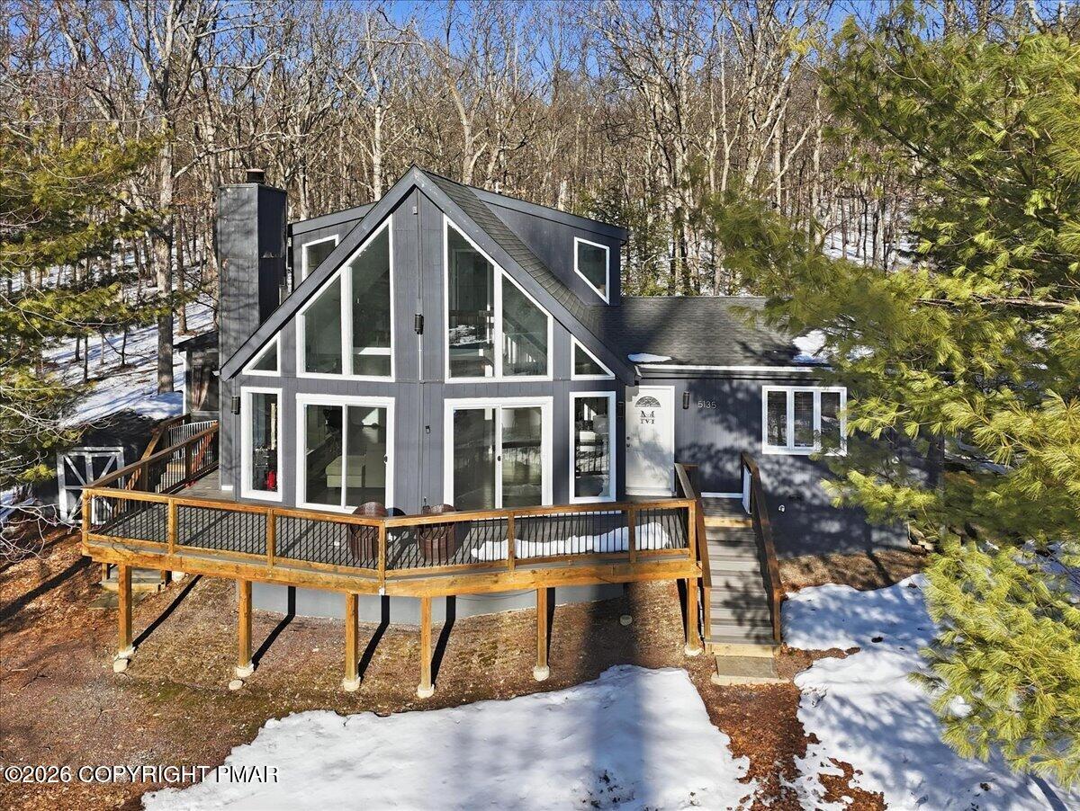 5135 Woodbridge Drive E