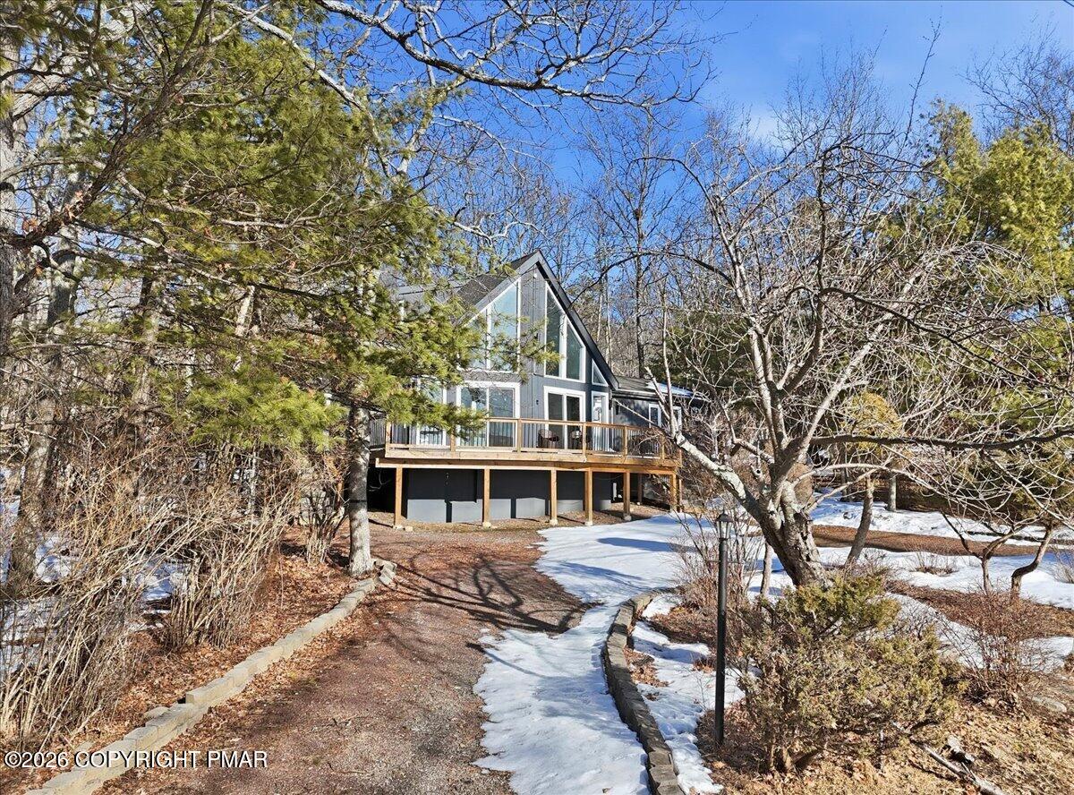 5135 Woodbridge Drive E