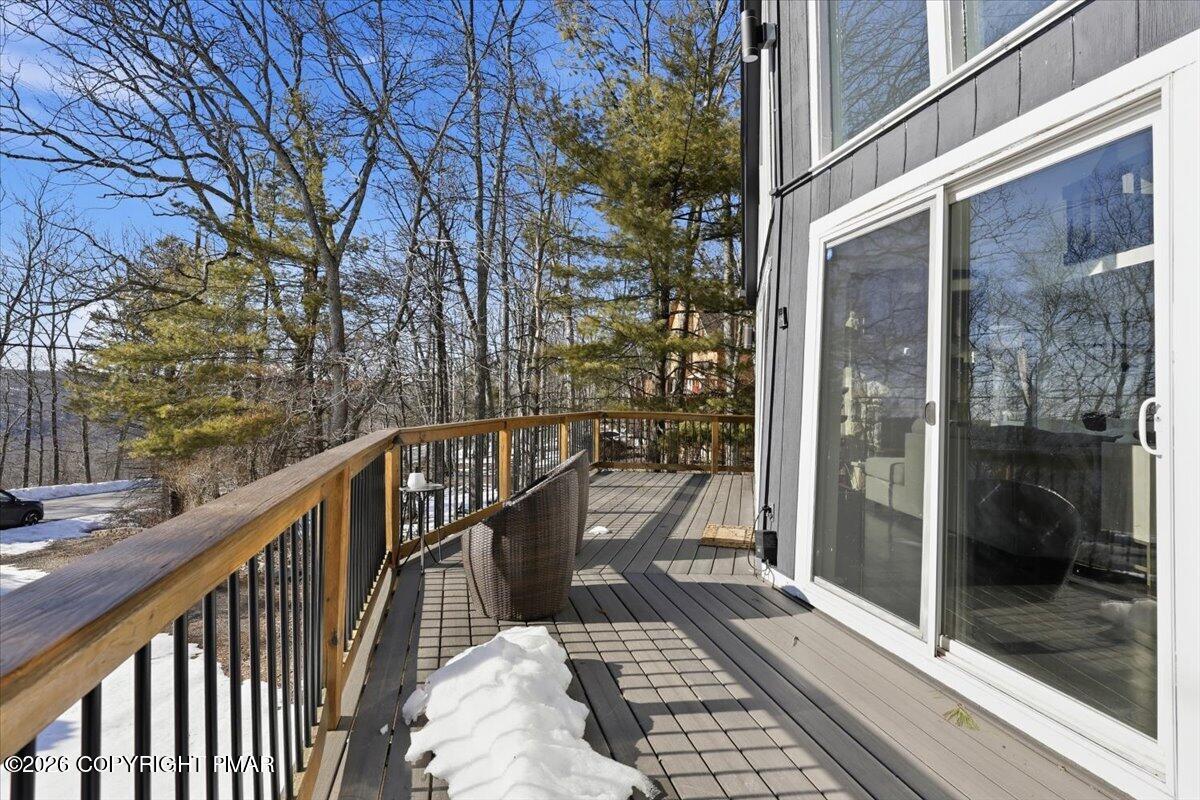 5135 Woodbridge Drive E