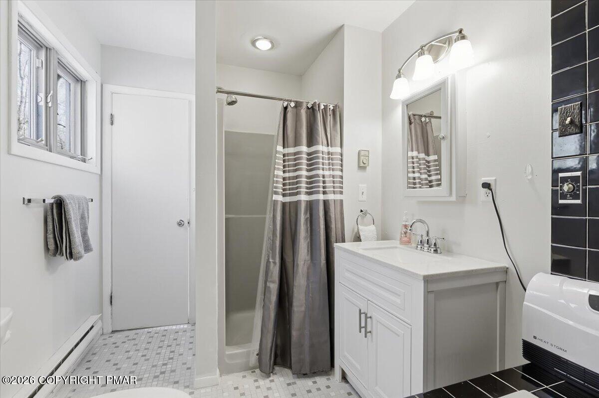 5135 Woodbridge Drive E