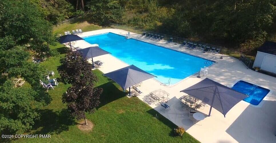 5135 Woodbridge Drive E