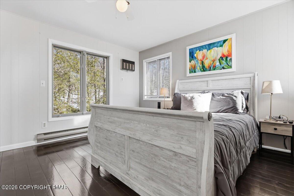 5135 Woodbridge Drive E