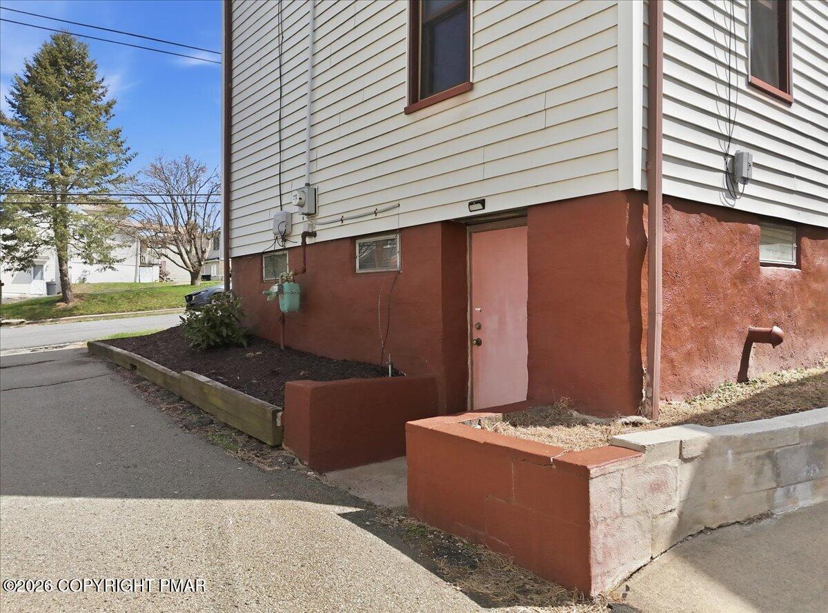 840 Alder Street