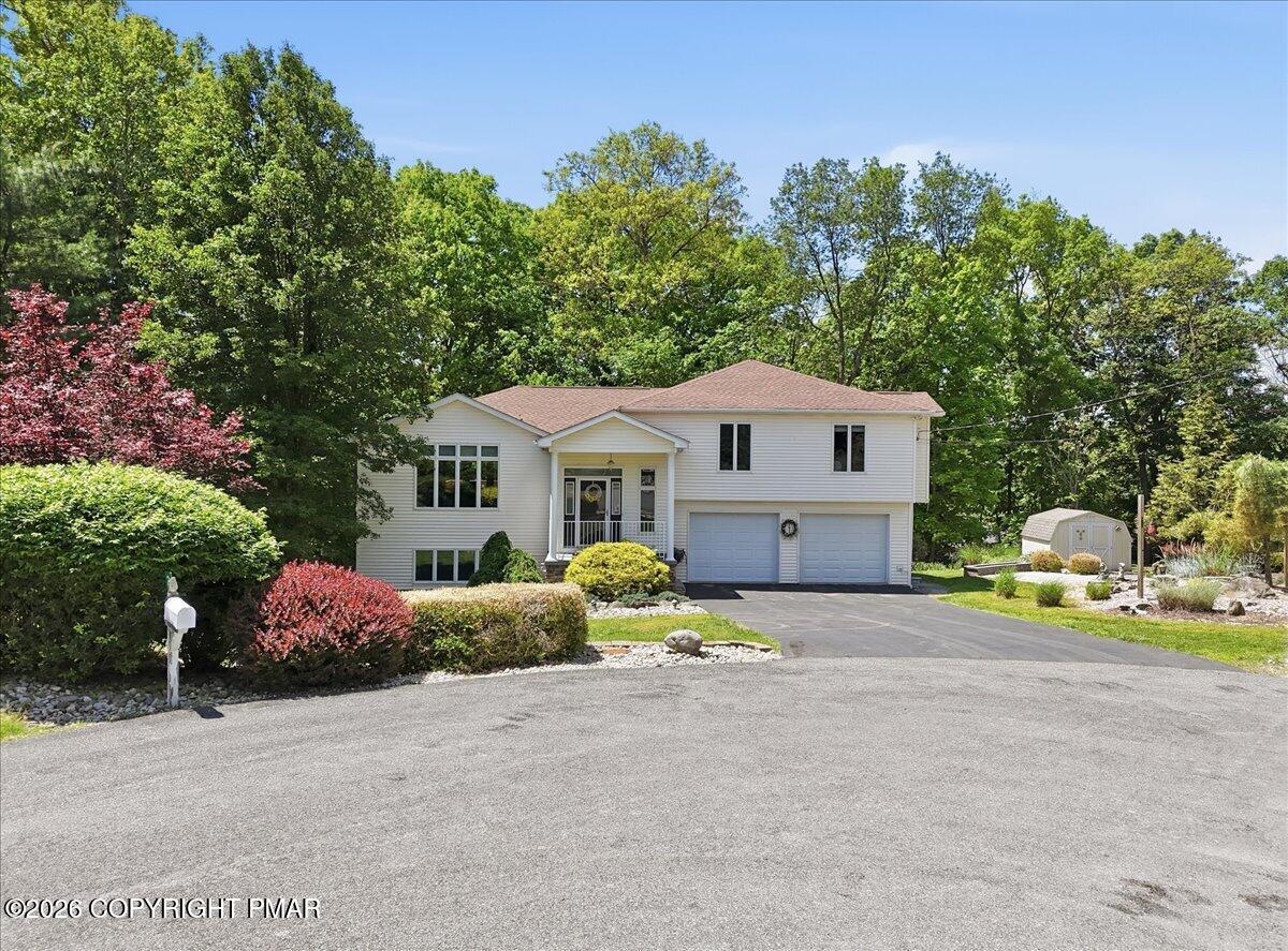 240 Oxford Circle