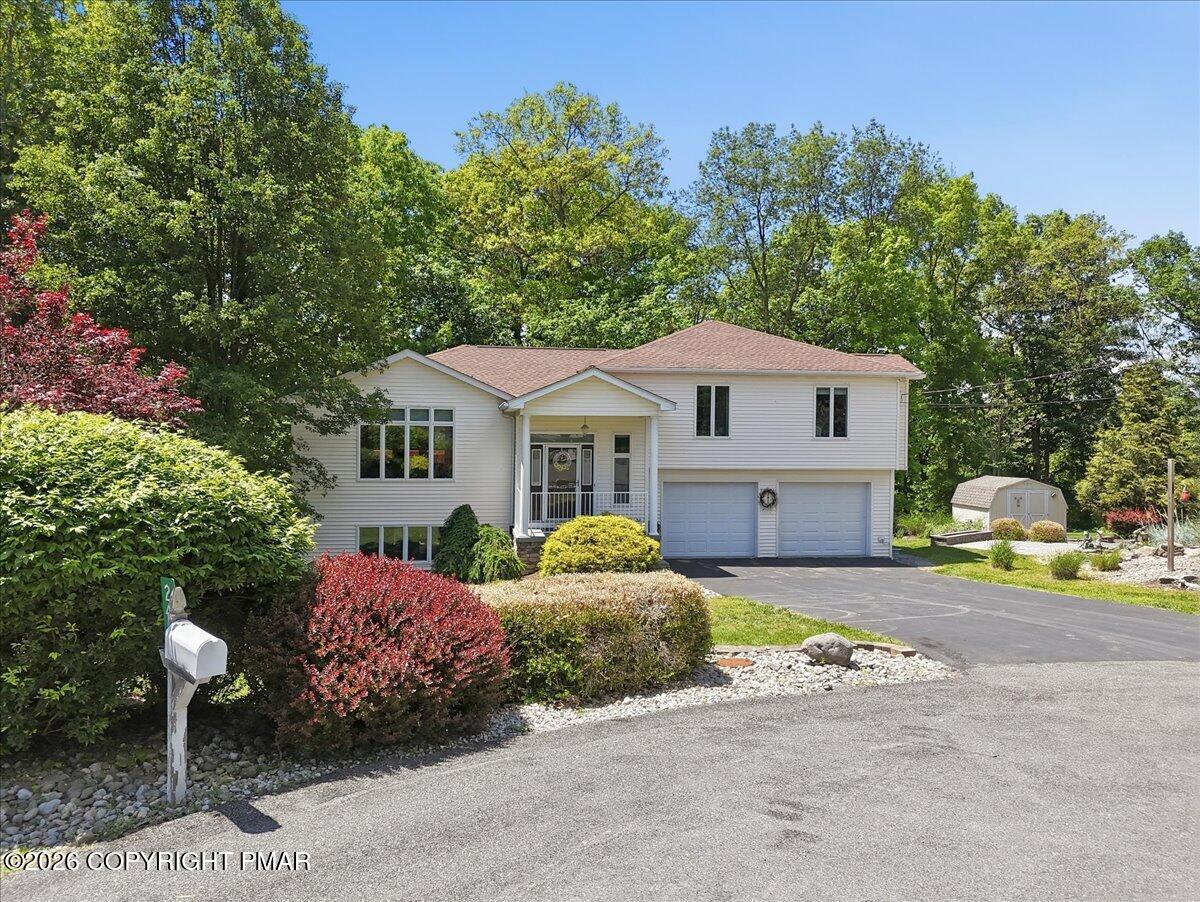 240 Oxford Circle