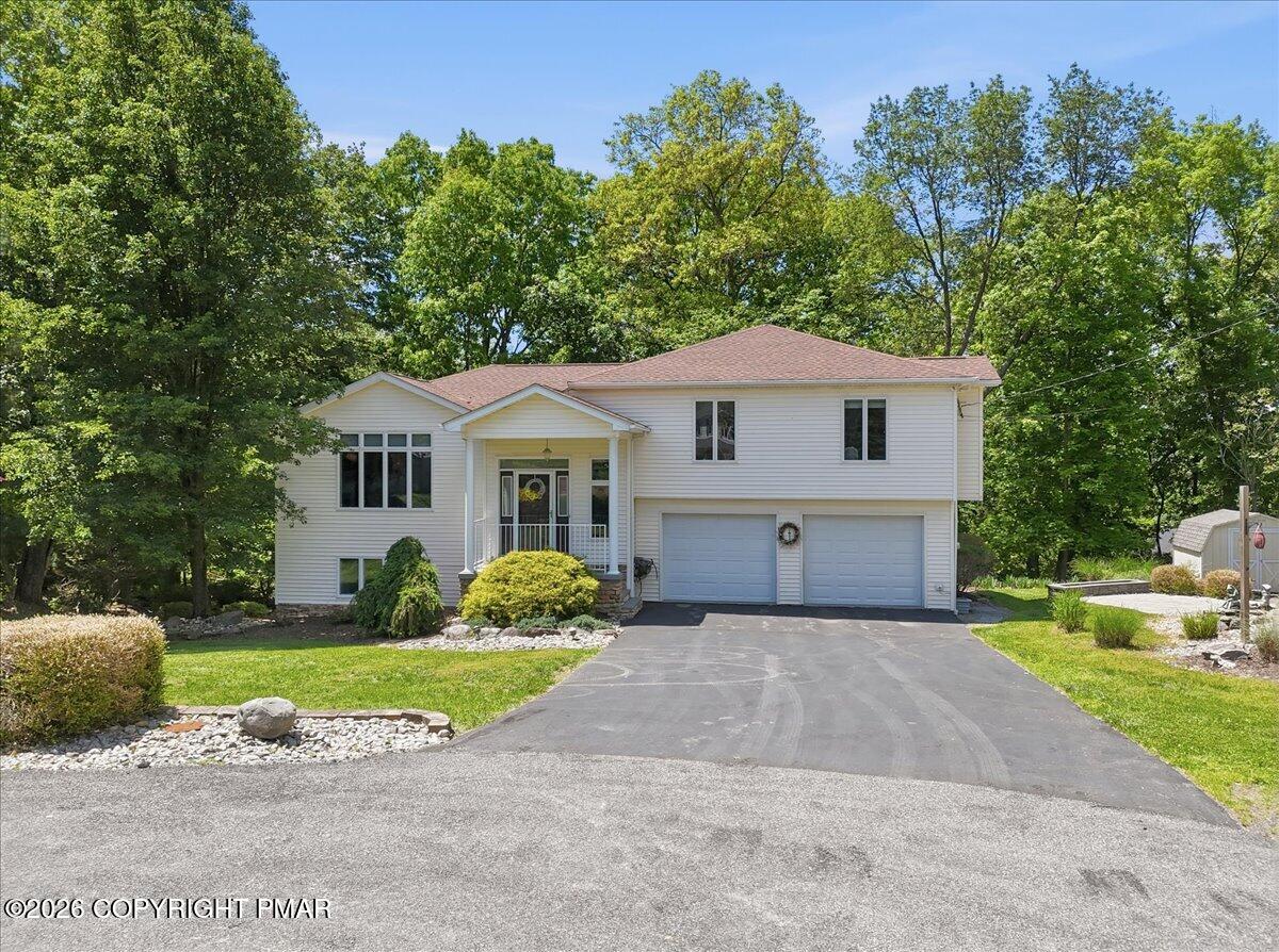 240 Oxford Circle
