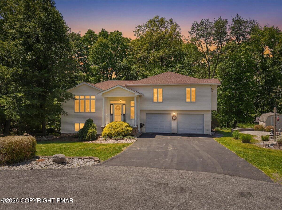 240 Oxford Circle