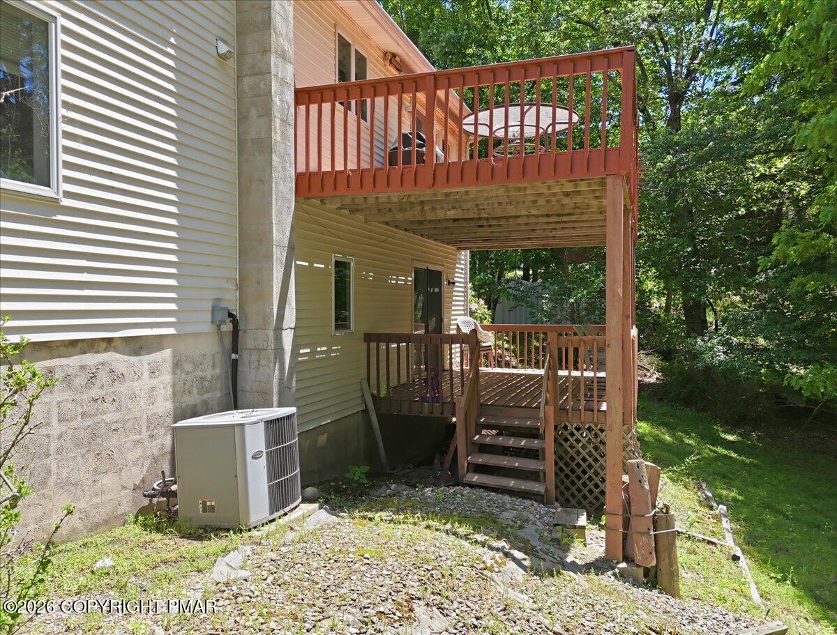 240 Oxford Circle
