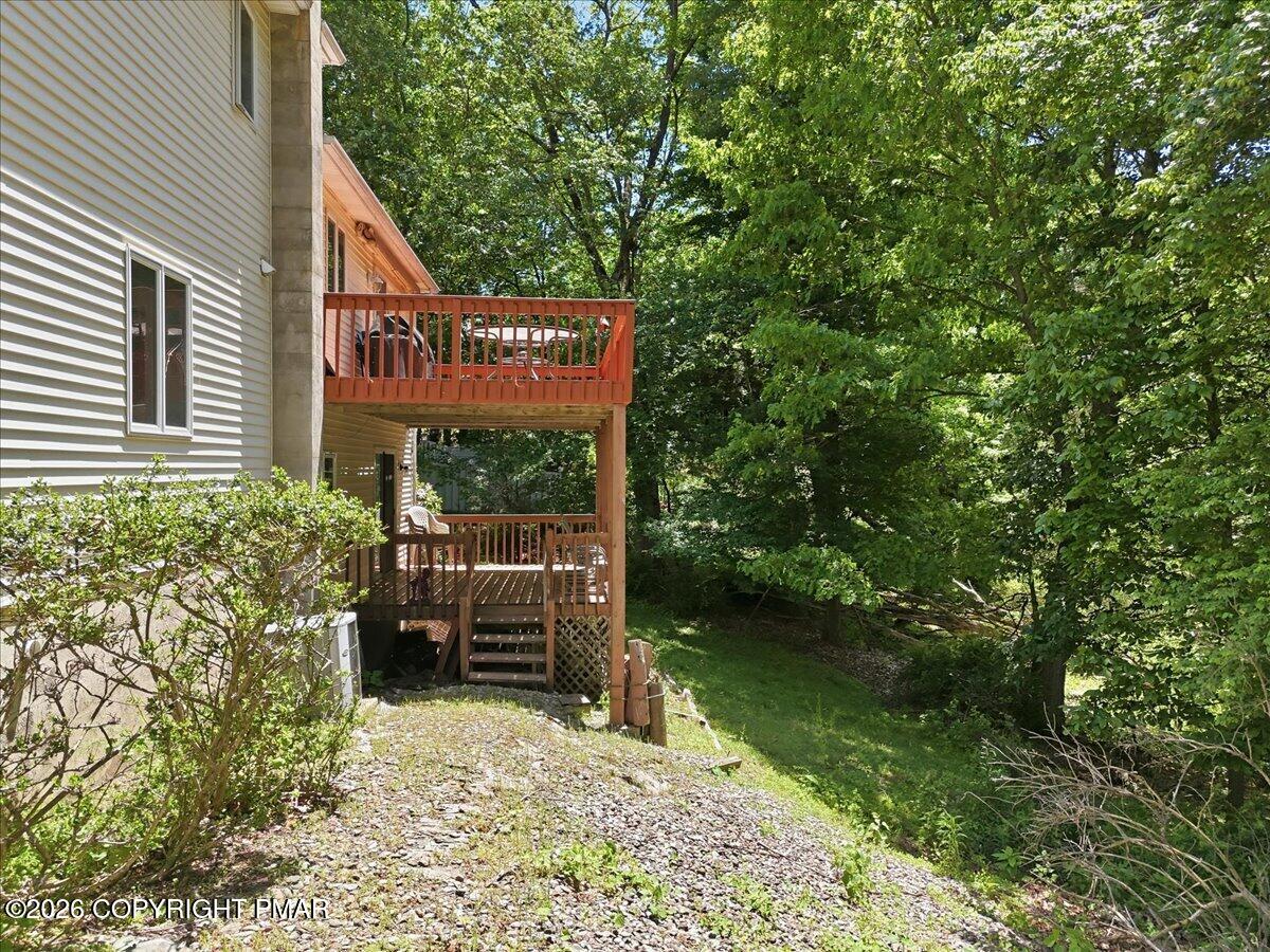 240 Oxford Circle