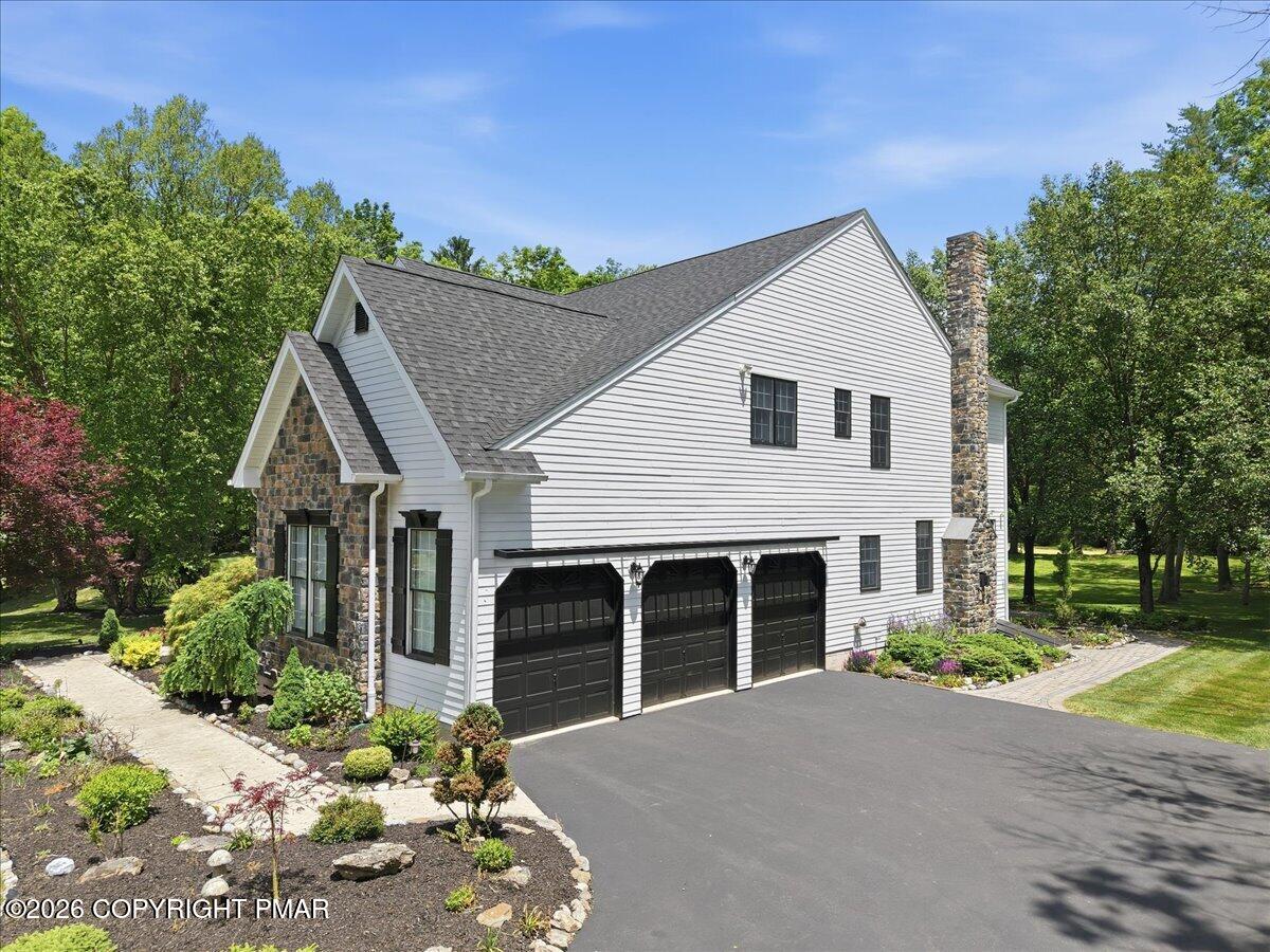 130 Rising Meadow Way