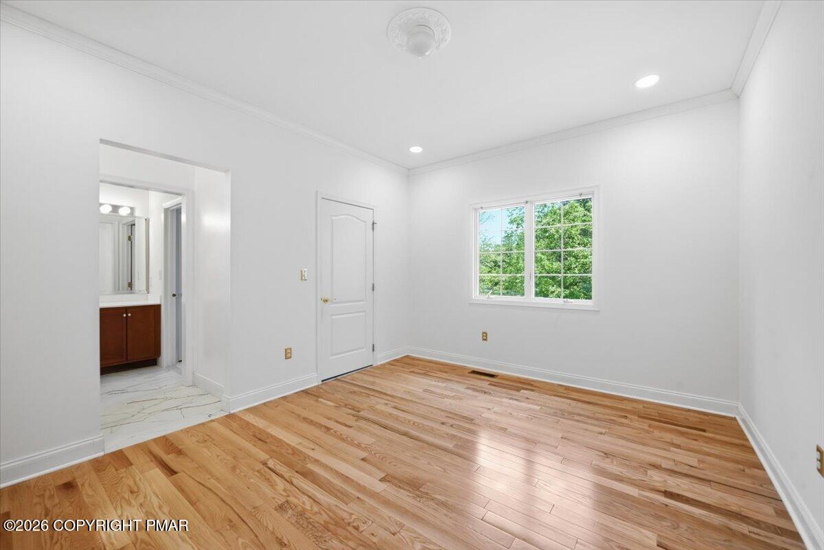 130 Rising Meadow Way