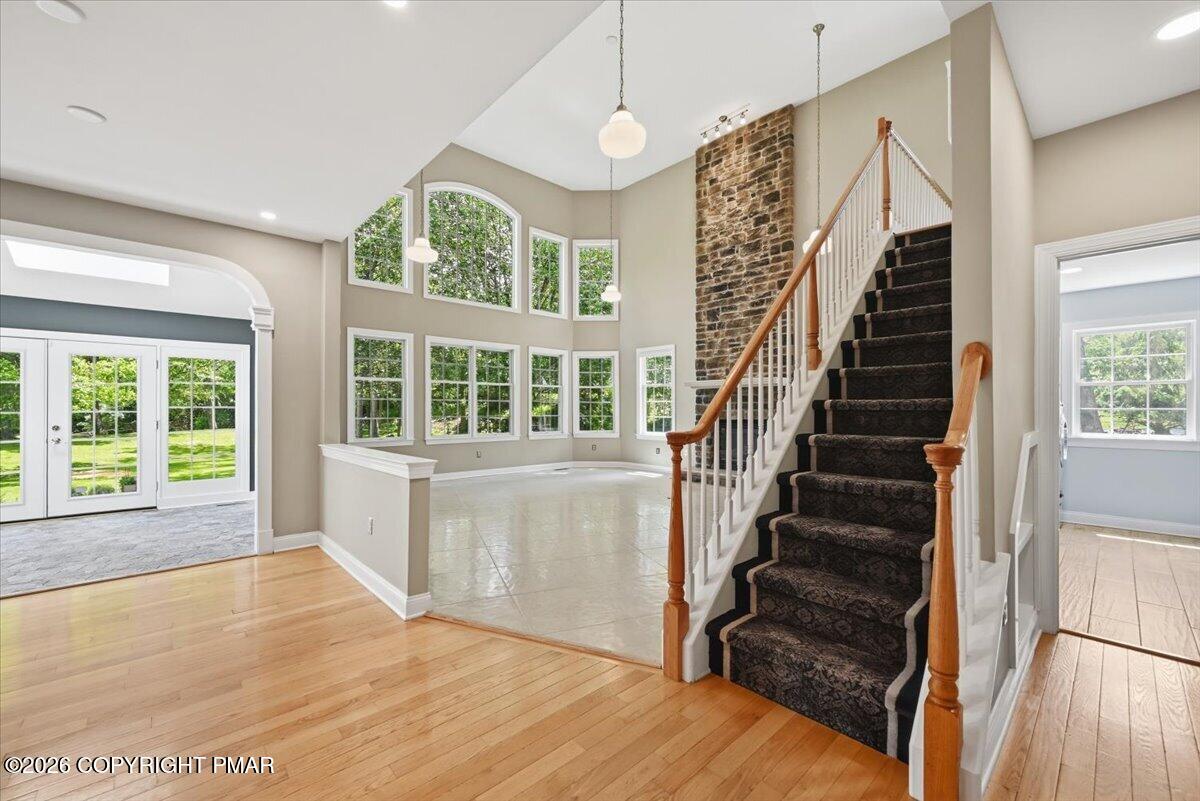 130 Rising Meadow Way