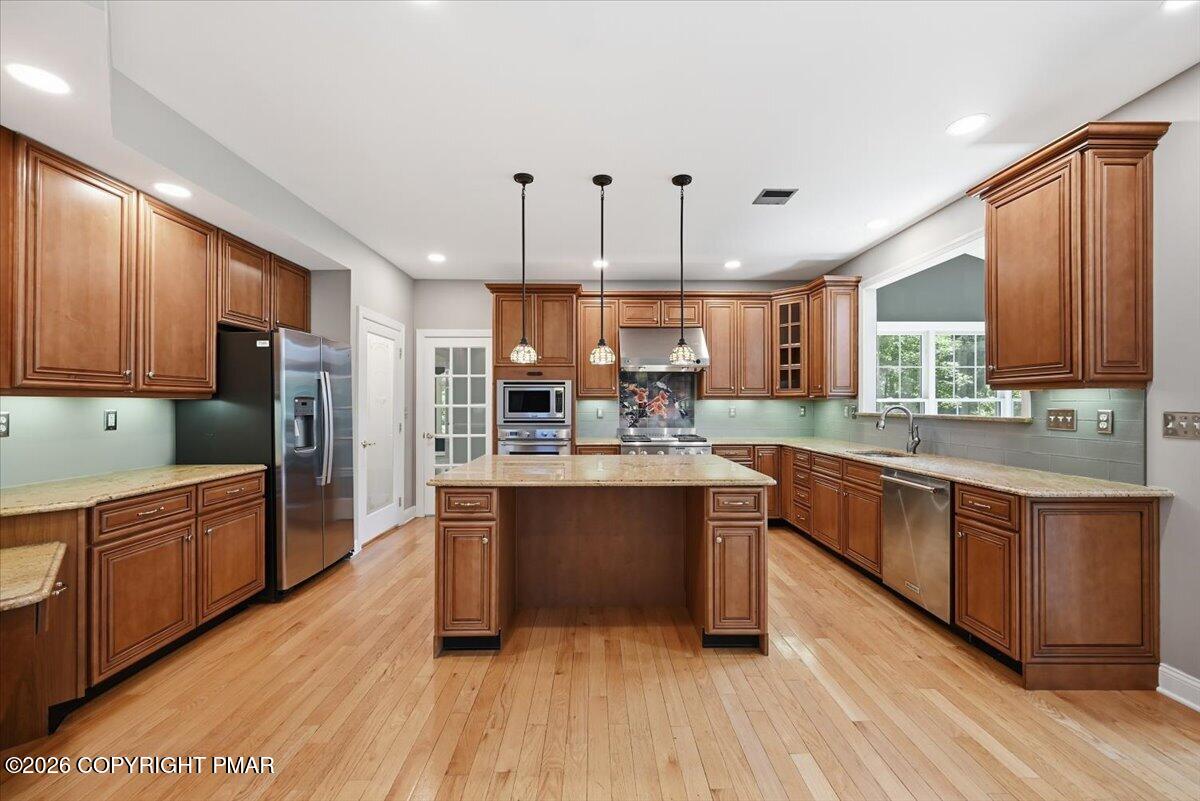 130 Rising Meadow Way