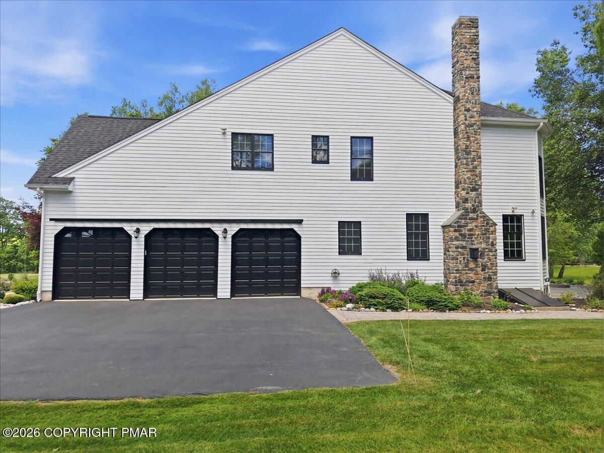 130 Rising Meadow Way
