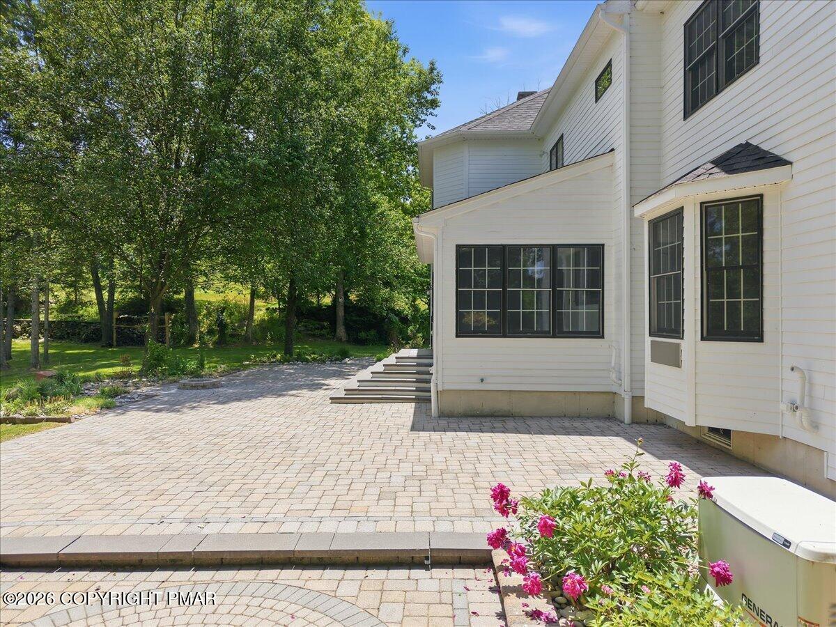 130 Rising Meadow Way