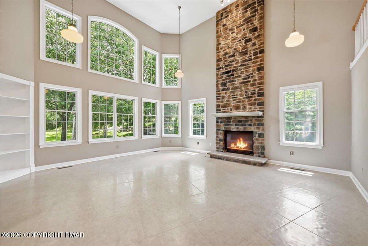 130 Rising Meadow Way