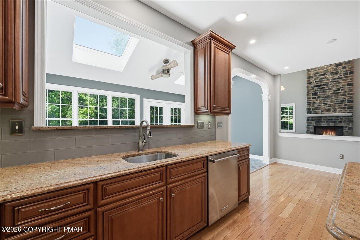 130 Rising Meadow Way