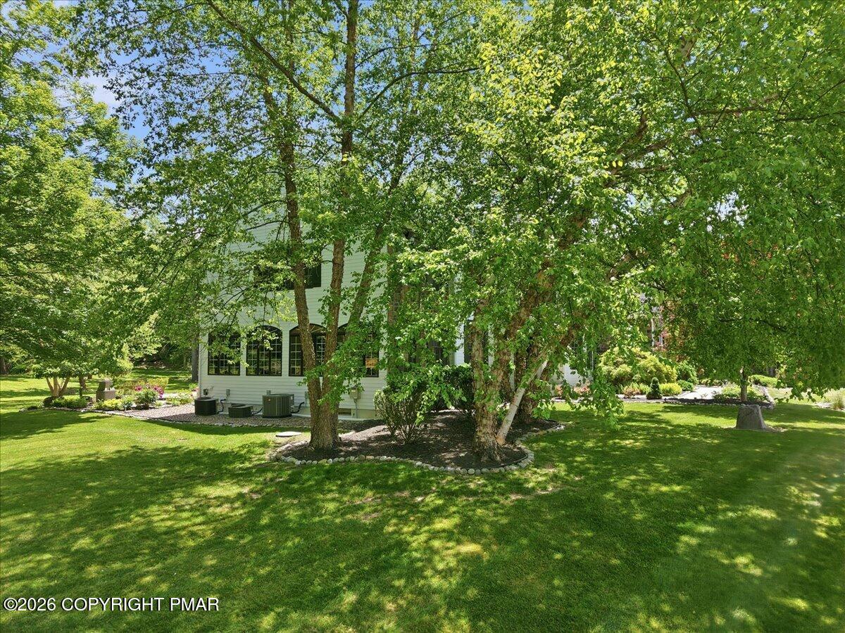 130 Rising Meadow Way