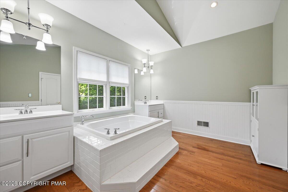 130 Rising Meadow Way