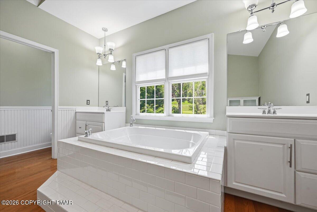 130 Rising Meadow Way