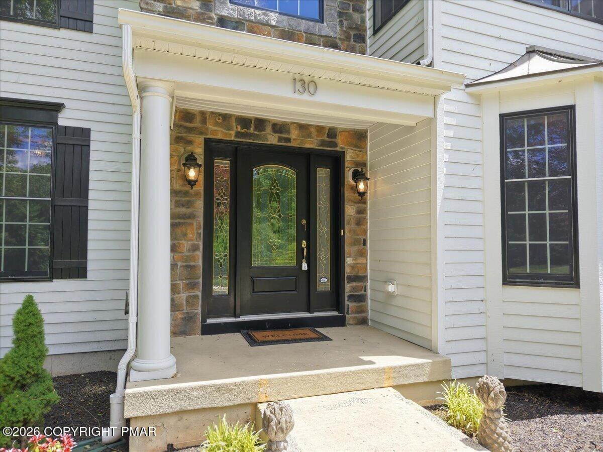 130 Rising Meadow Way