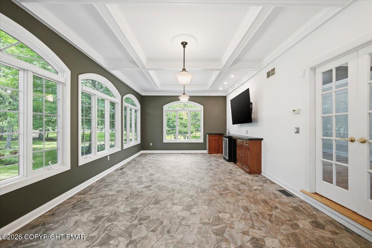 130 Rising Meadow Way