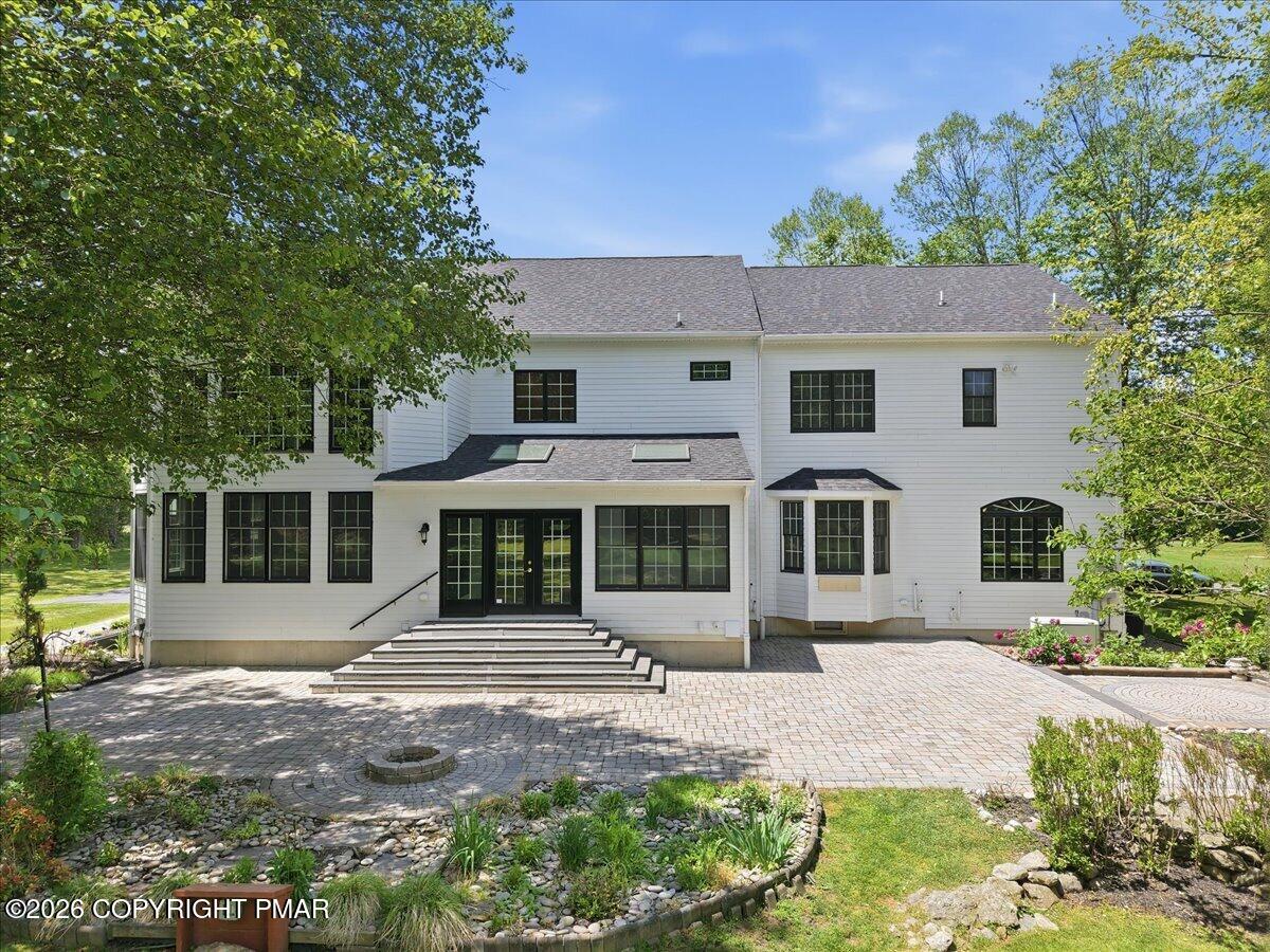 130 Rising Meadow Way