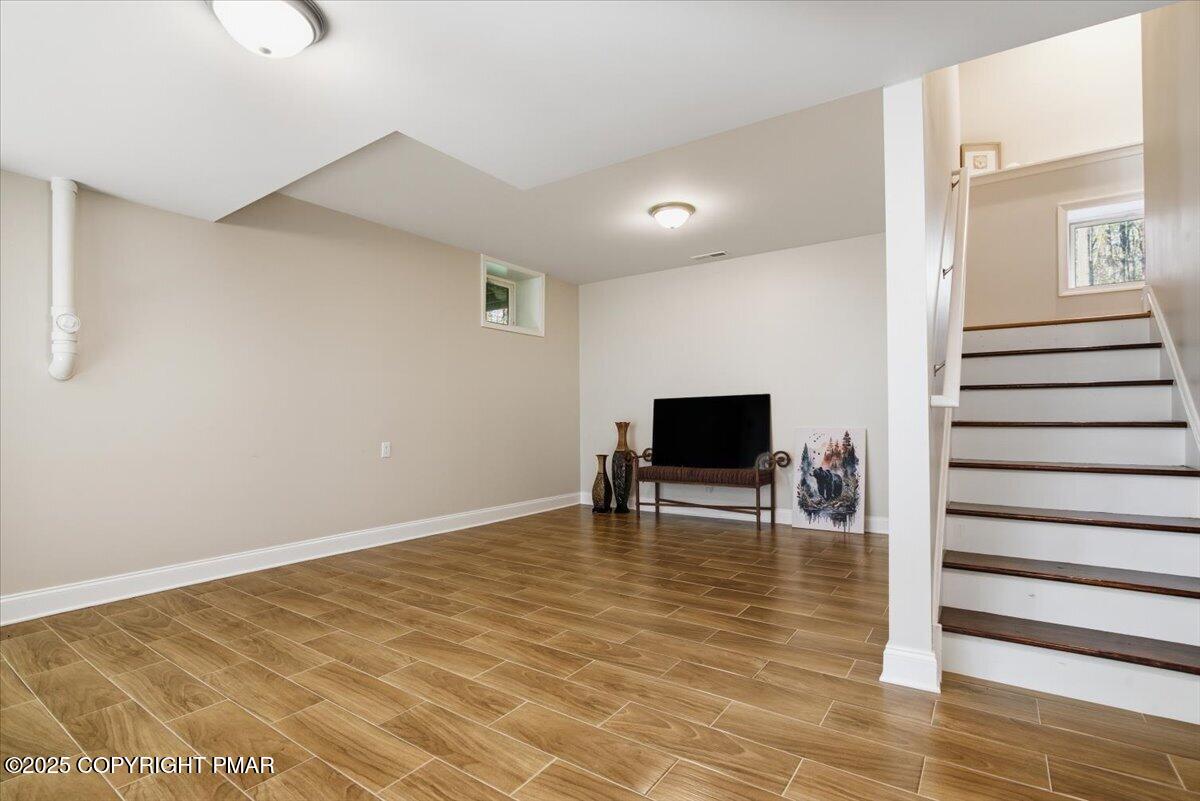 109 Forest Lake Drive