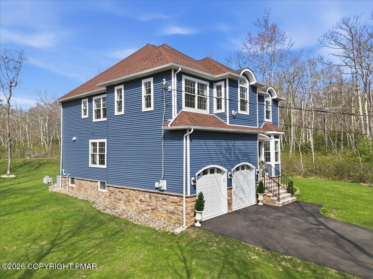 109 Forest Lake Drive