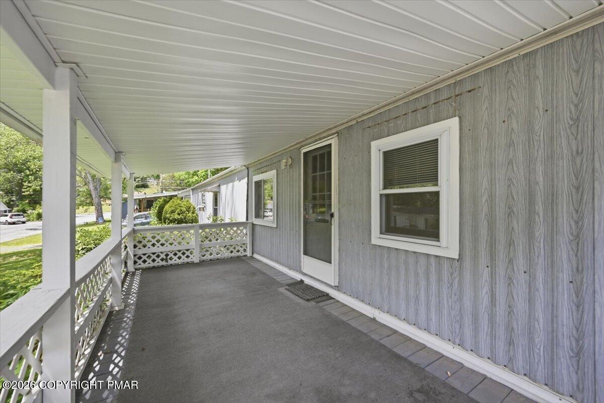 309 Harry Lane