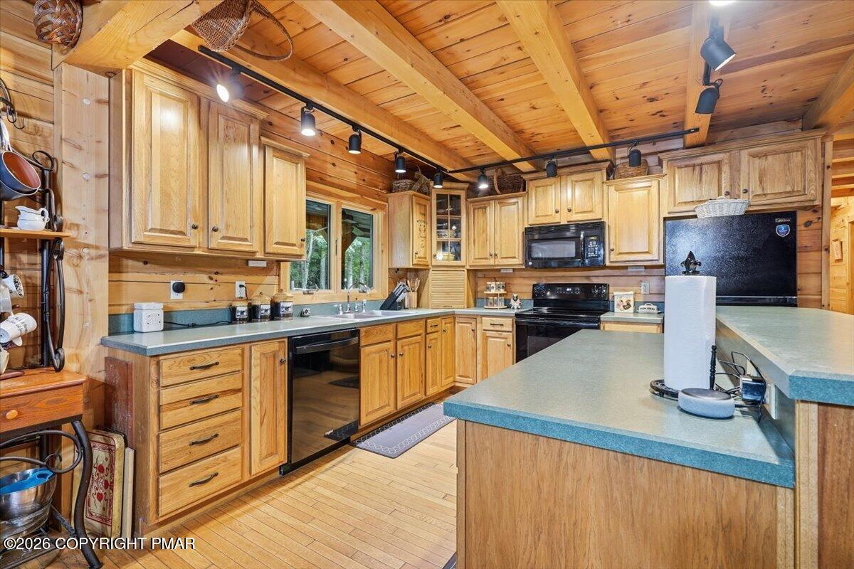 41 Hemlock Drive