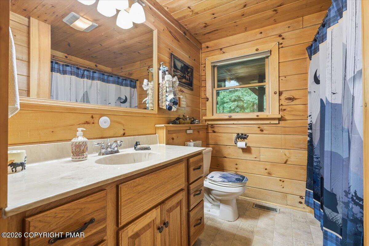 41 Hemlock Drive