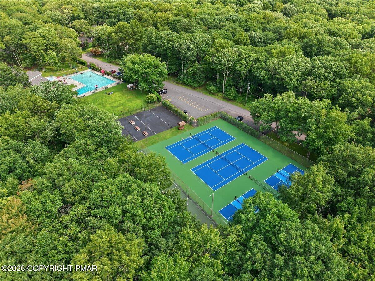 41 Hemlock Drive