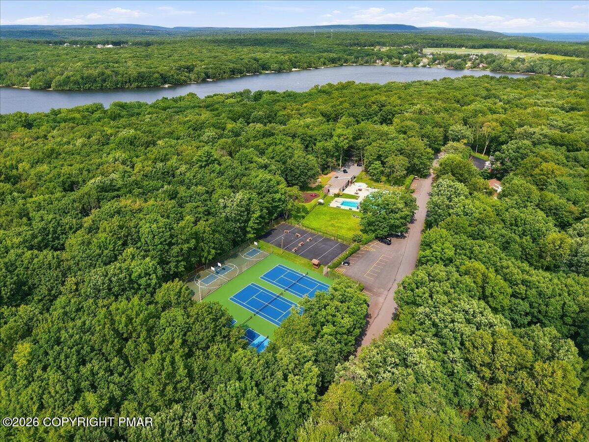 41 Hemlock Drive