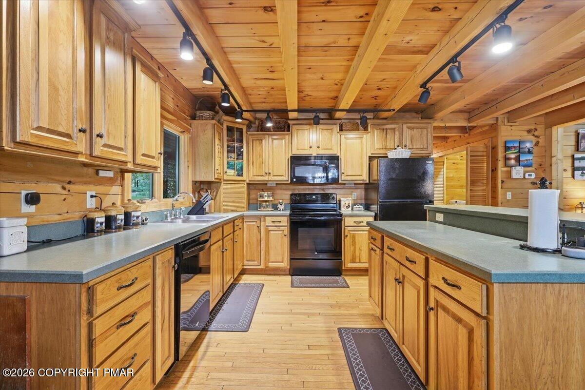 41 Hemlock Drive