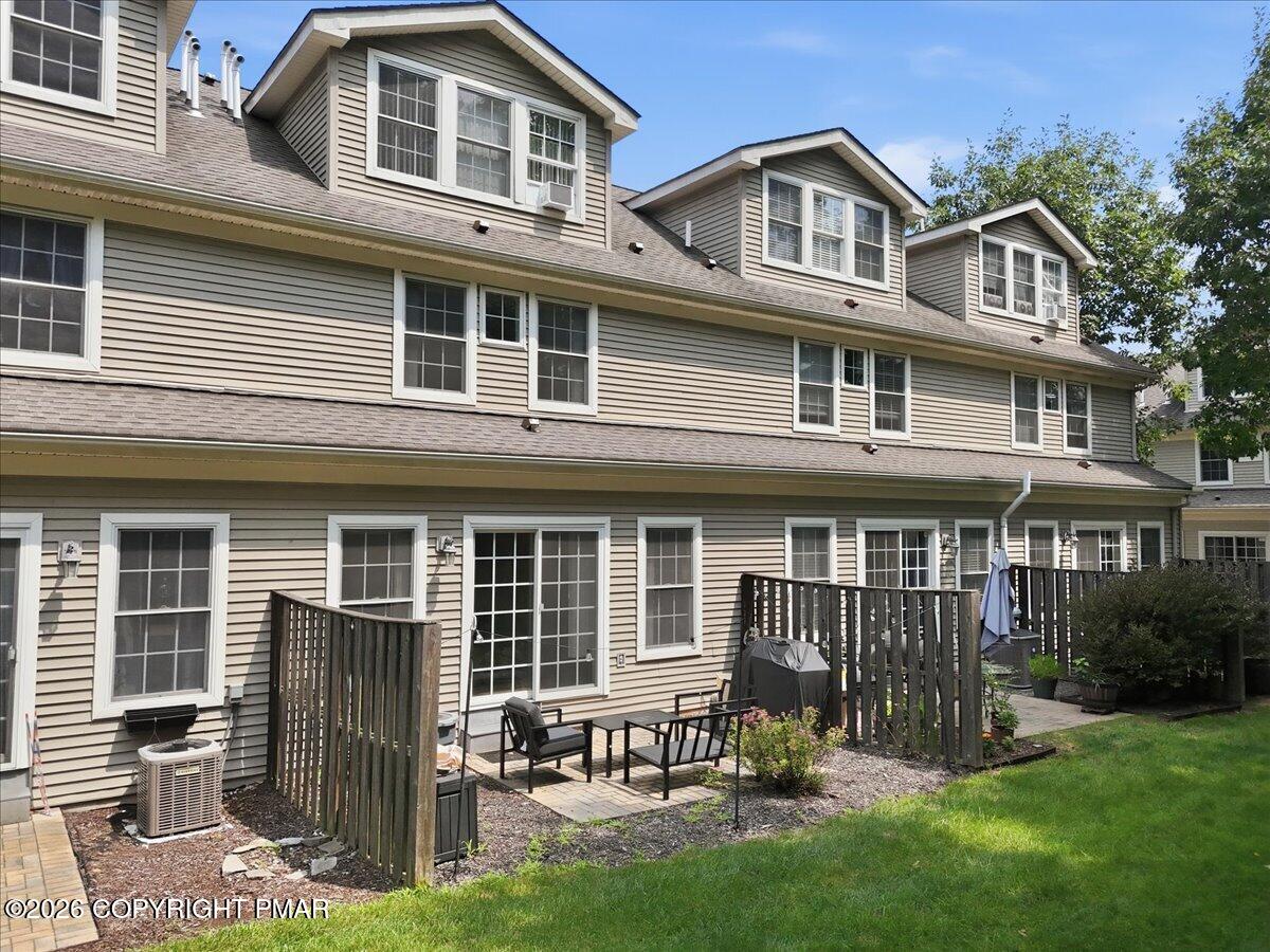 7 Oak Leaf Lane