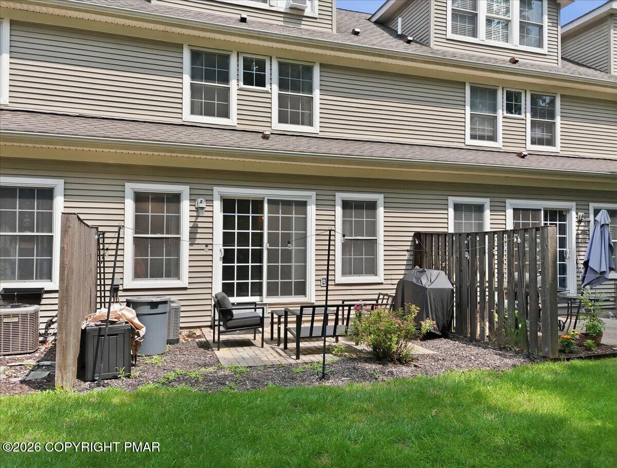 7 Oak Leaf Lane